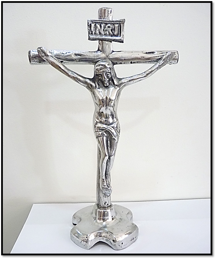 Cristo con pedestal peltre - Decopeltre