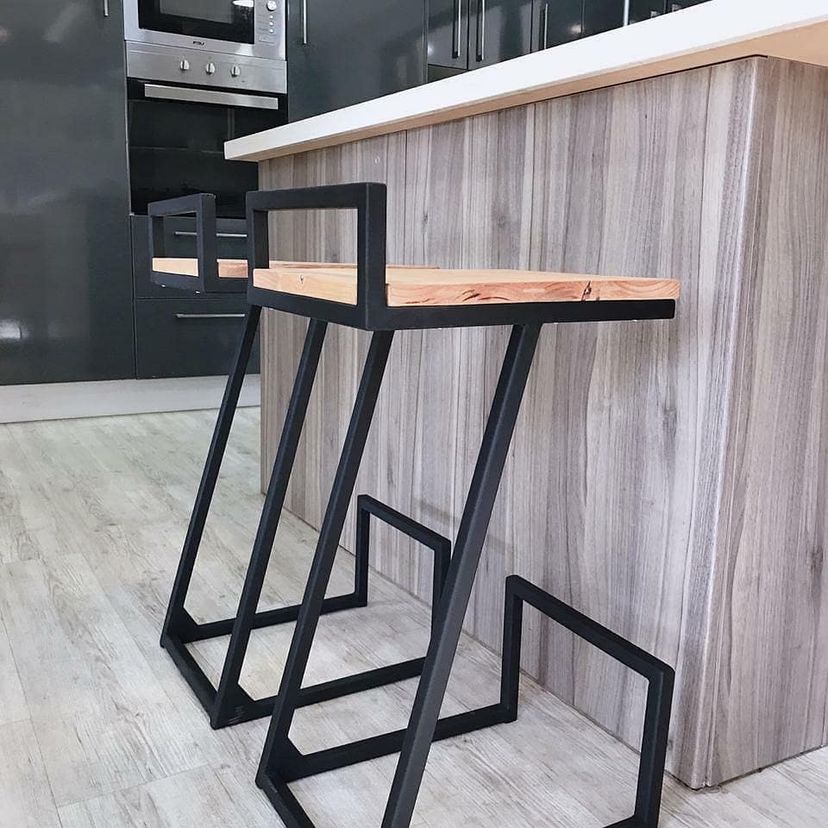 Sillas Bar Arrayán Madera-Fierro - Decopeltre