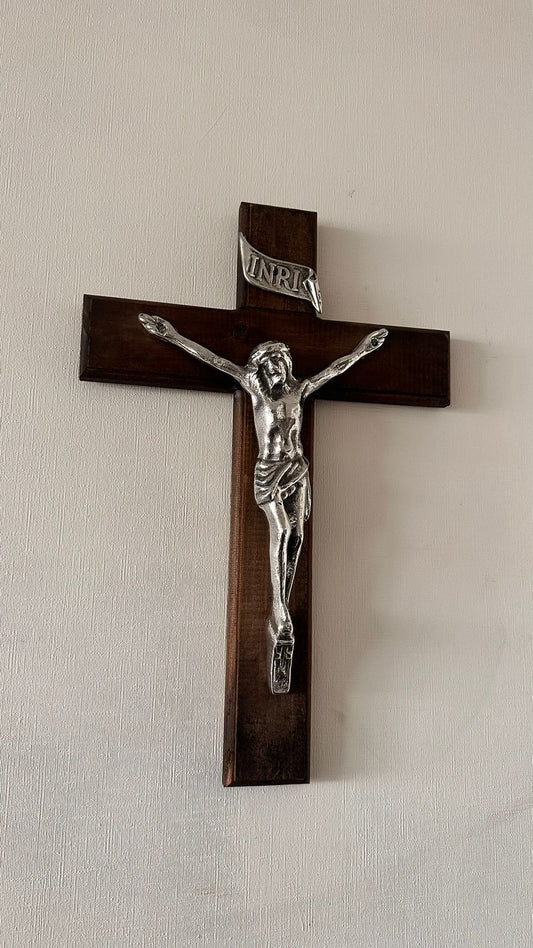 Crucifijo Madera/ Peltre Mediano 45 x 30 cms