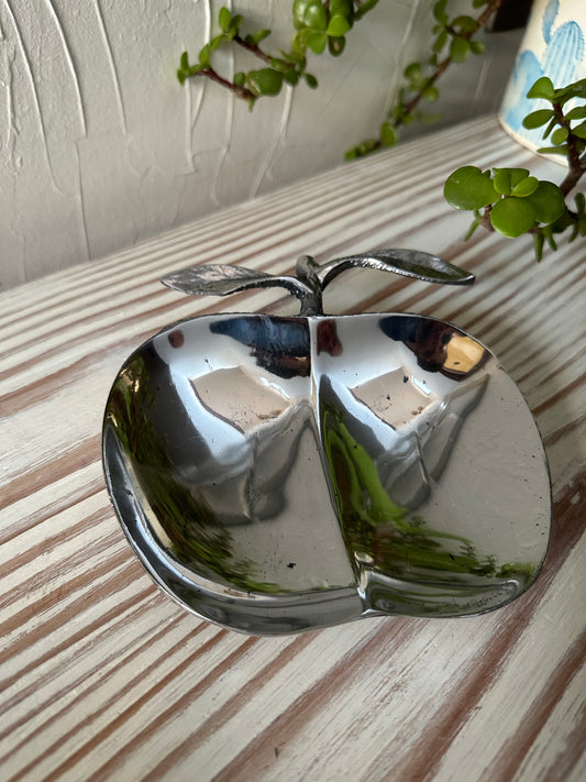 Manzana hojas Peltre